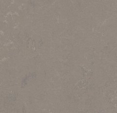 Forbo Marmoleum Decibel 370235 liquid clay liquid clay