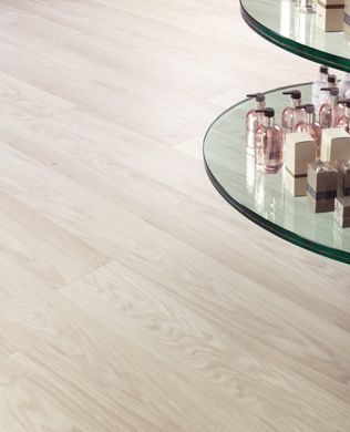 Amtico Spacia Wood White Oak SS5W2548 White Oak