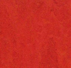 Forbo Marmoleum Marbled Fresco 3131/313135 scarlet scarlet