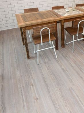 Amtico Signature Wood Parisian Pine AR0W7860 Parisian Pine